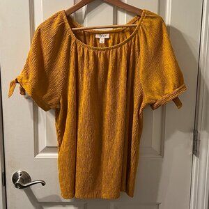 Style & Co - Short Sleeve T-shirt / Size XL